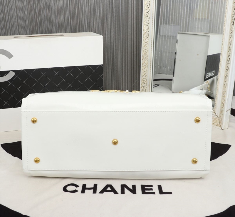 Chanel Shopping Bags